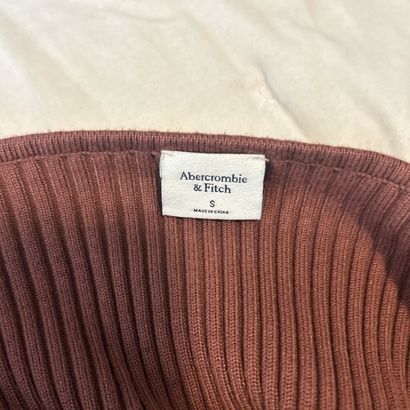 Brown Ribbed Knot Front Top - Picture 4 of 4